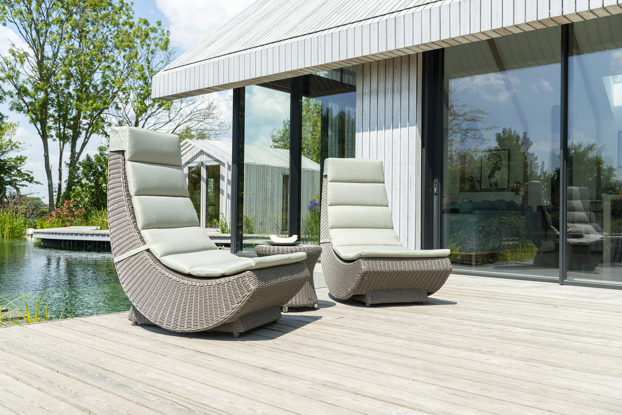 Hochwertige Gartenmöbel vs. günstige Alternativen: Preis-Leistungs-Tipps